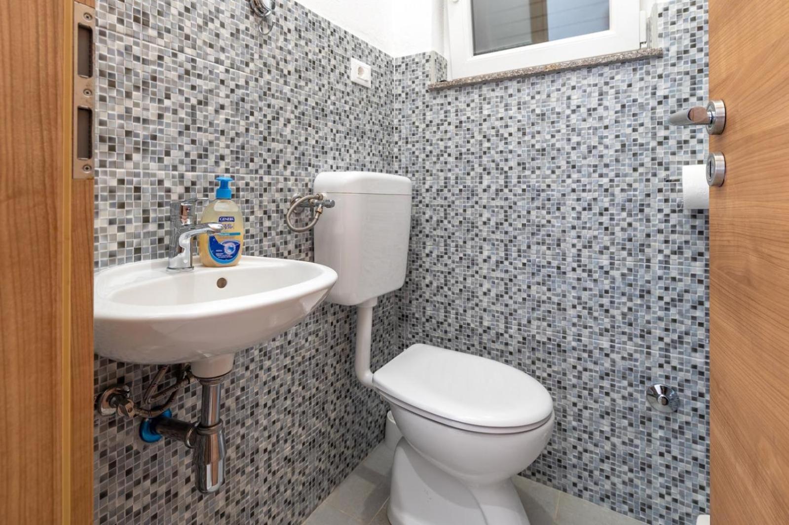 Villa Oaza Primosten With Heated Pool Bagian luar foto