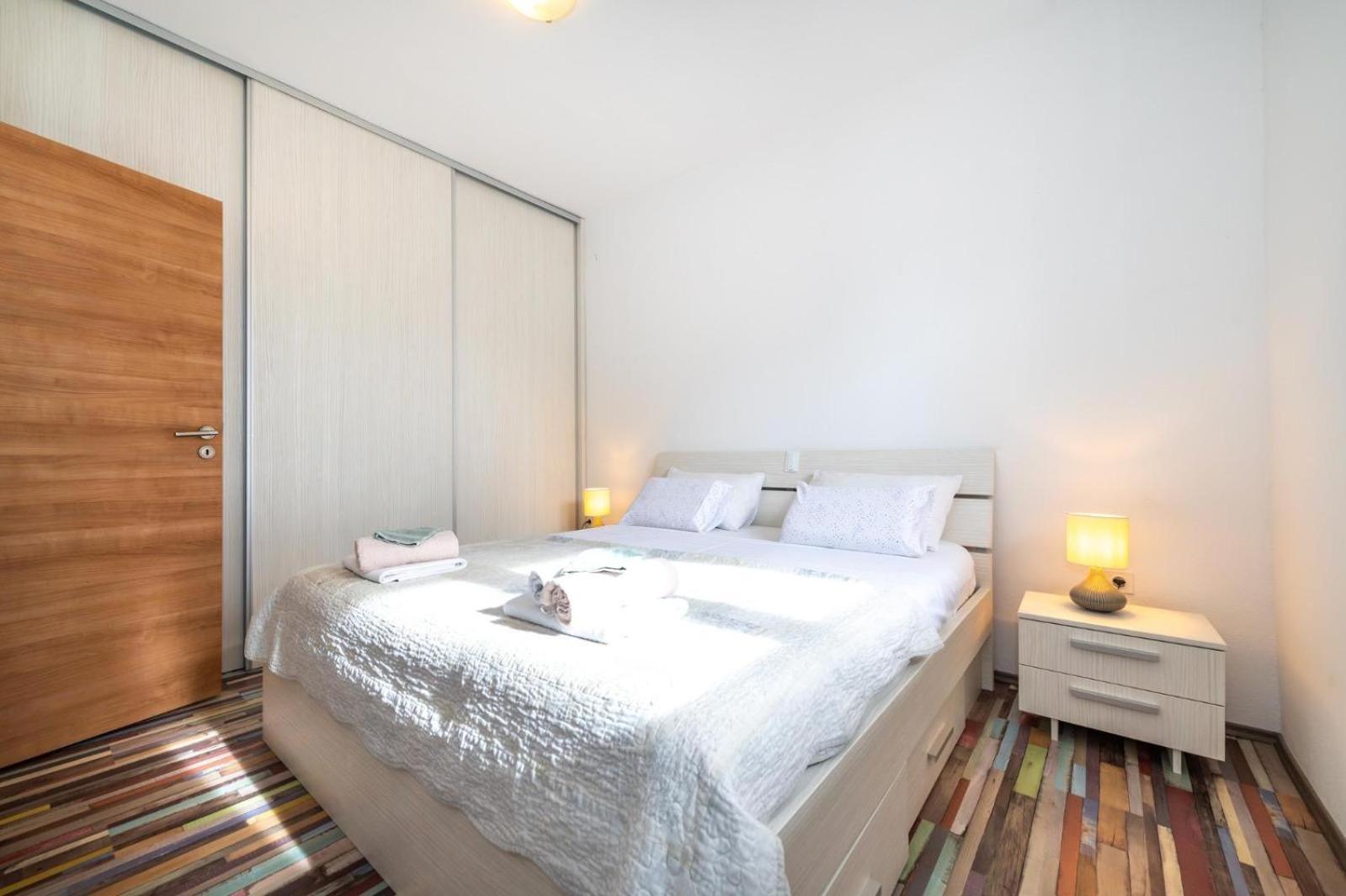 Villa Oaza Primosten With Heated Pool Bagian luar foto